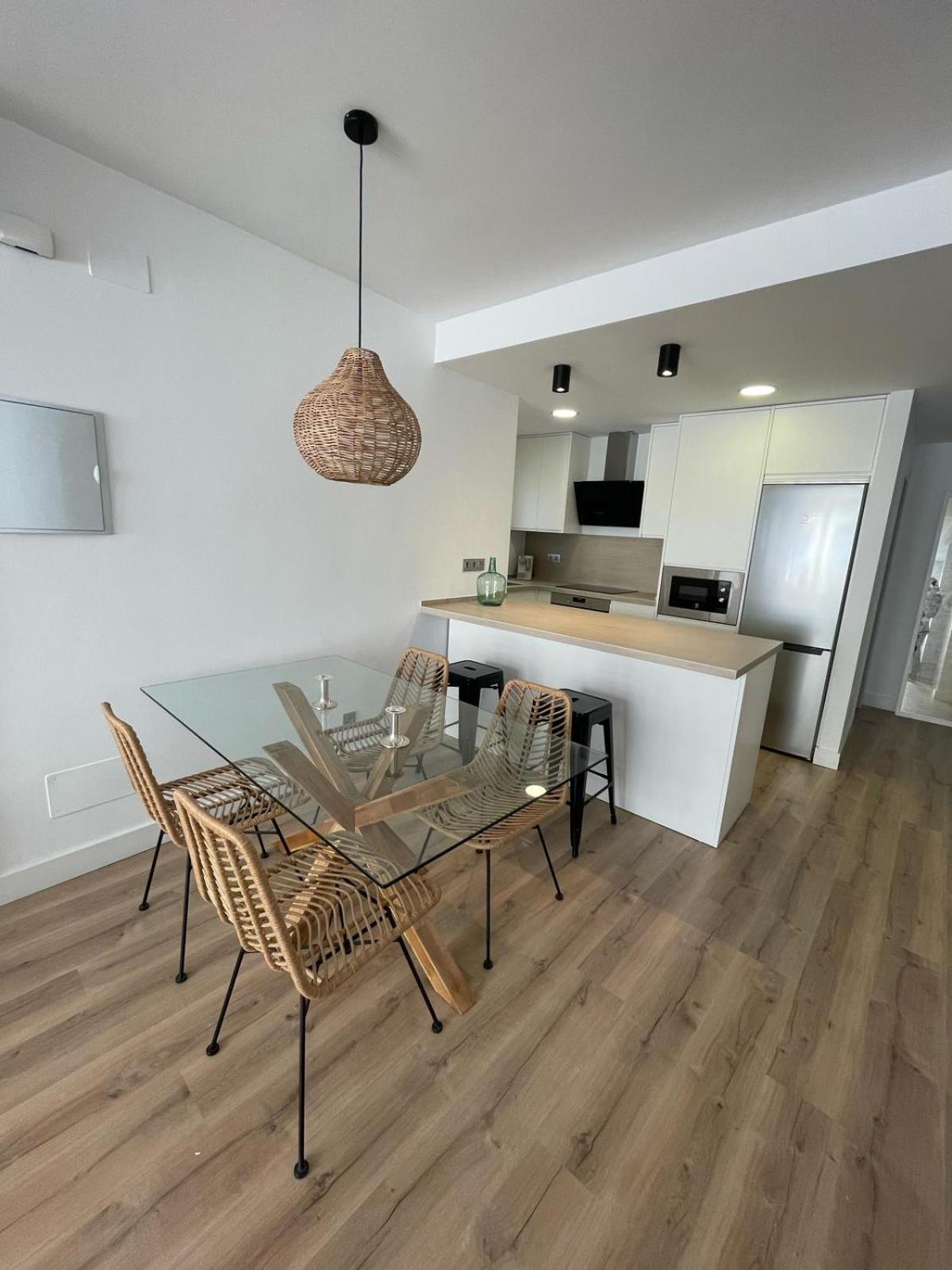 Atuairehome La Casita De Maura Rozando Playas Del Palo * Málaga